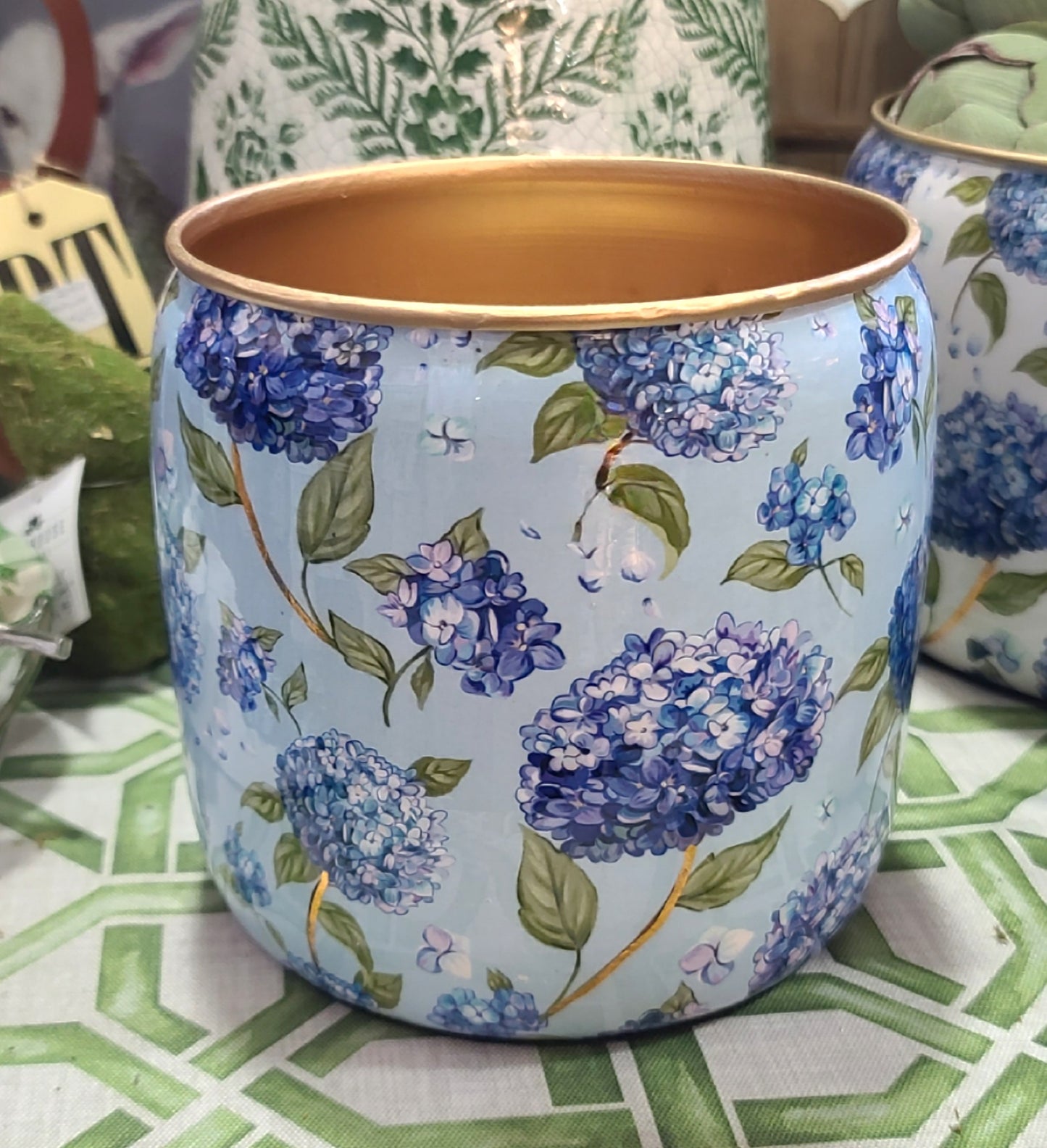 Metal Floral Planter