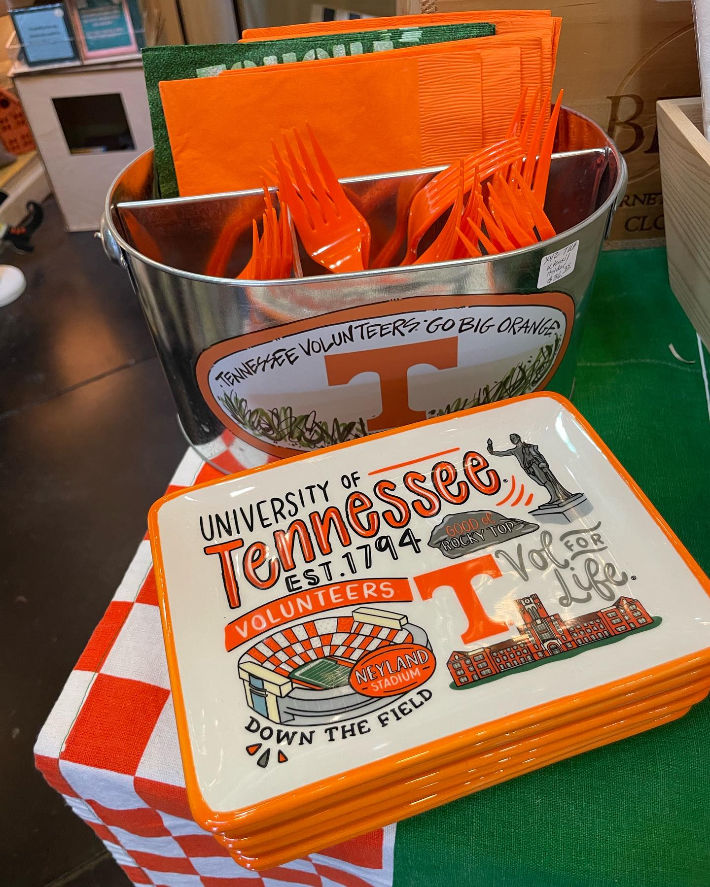 Tennessee Tray Plate