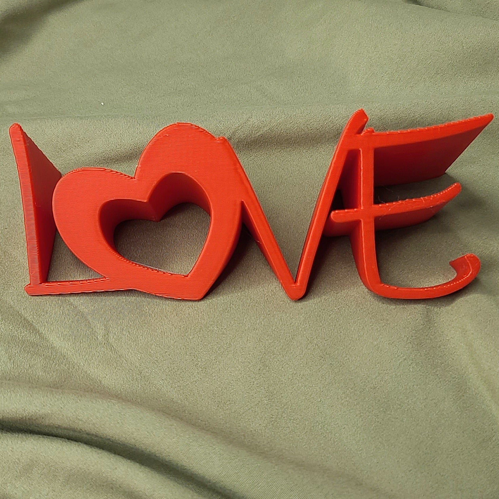 3D Printed Love Decor