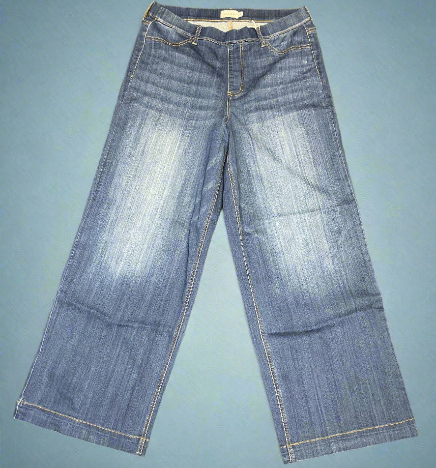 Women's Straight Legged Denim Pants