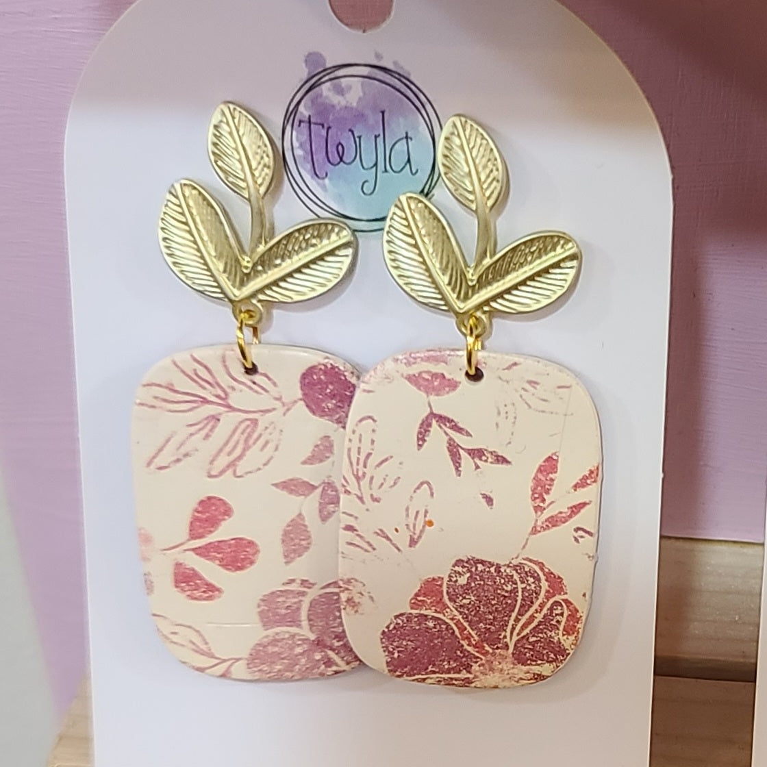 Gold Leaf Floral Earrings