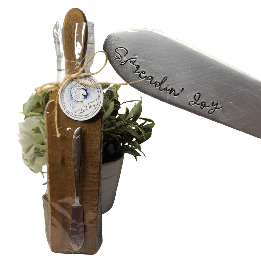 Spreader Board & Engraved Spreader Knife