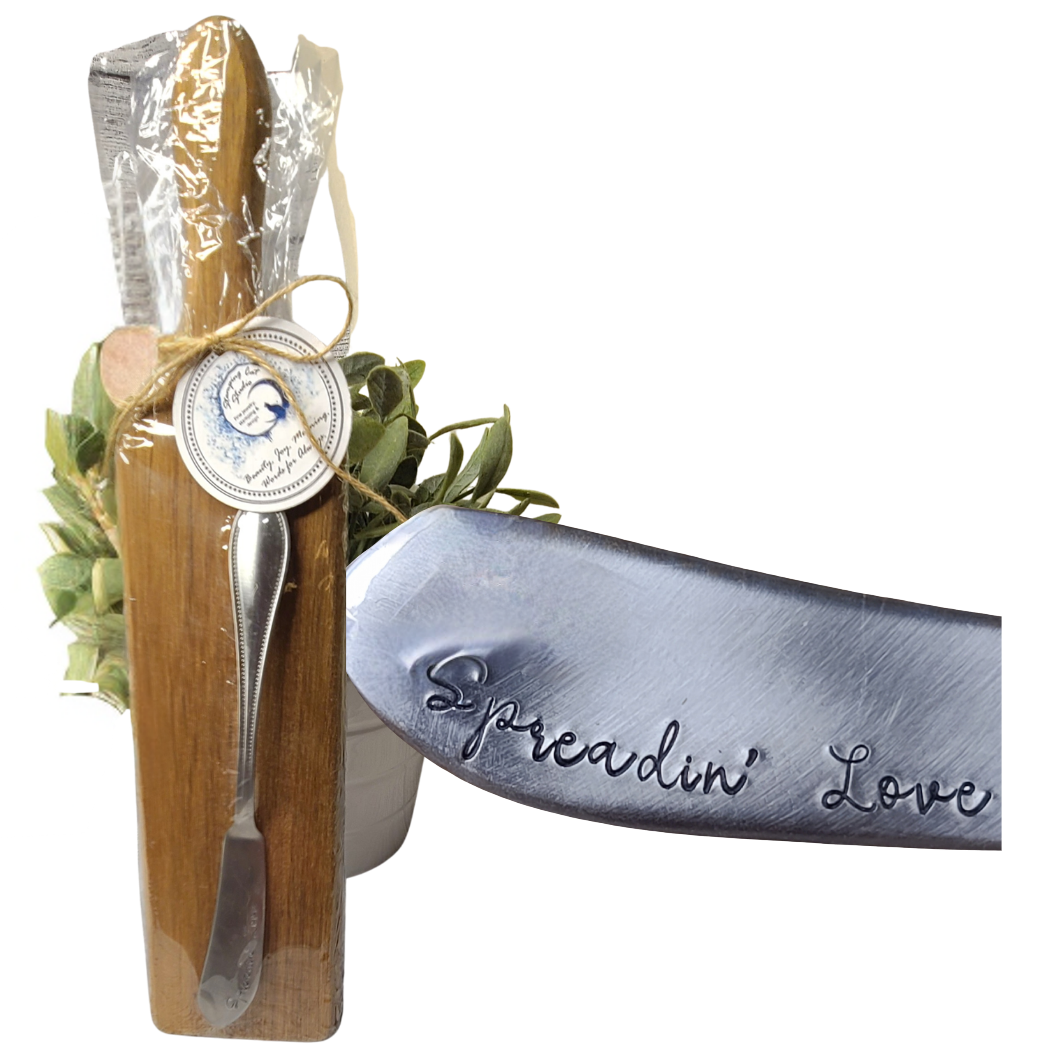 Spreader Board & Engraved Spreader Knife