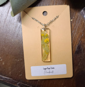 Floral Sprig Bar Necklace