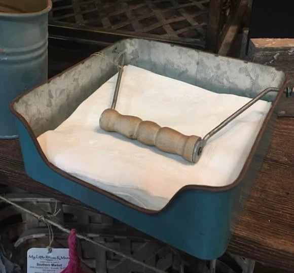 Antique Style Metal Napkin Holder